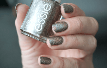 Essie Nail Lacquer - 1570 Stop look & Glisten 13.5ml