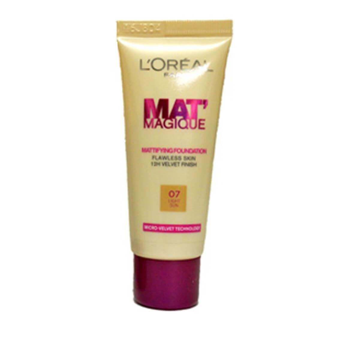 Mat' Magique Mattifying Foundation by L'Oreal Paris 07 Light Sun