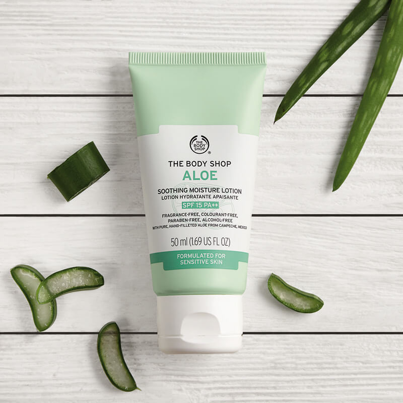 The Body Shop Aloe Soothing Moisture Lotion SPF 15