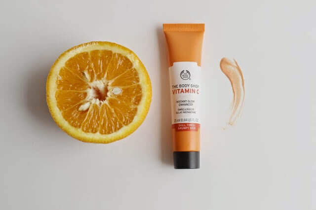 The Body Shop Vitamin C Instant Glow Enhancer