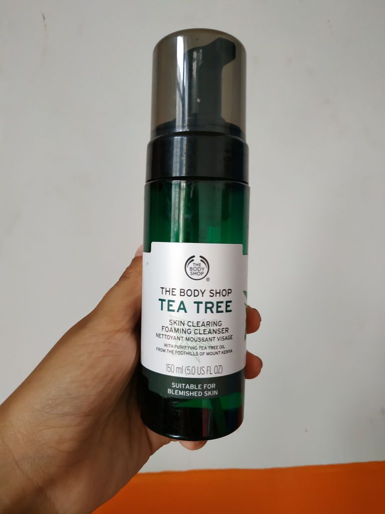 The Body Shop Tea Tree Skin Clearing Foaming Cleanser -150ml