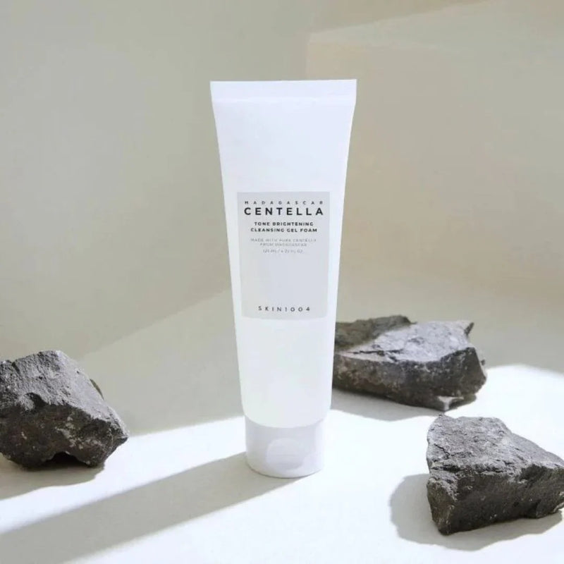 Skin1004 Madagascar Centella Tone Brightening Cleansing Gel Foam  125ml