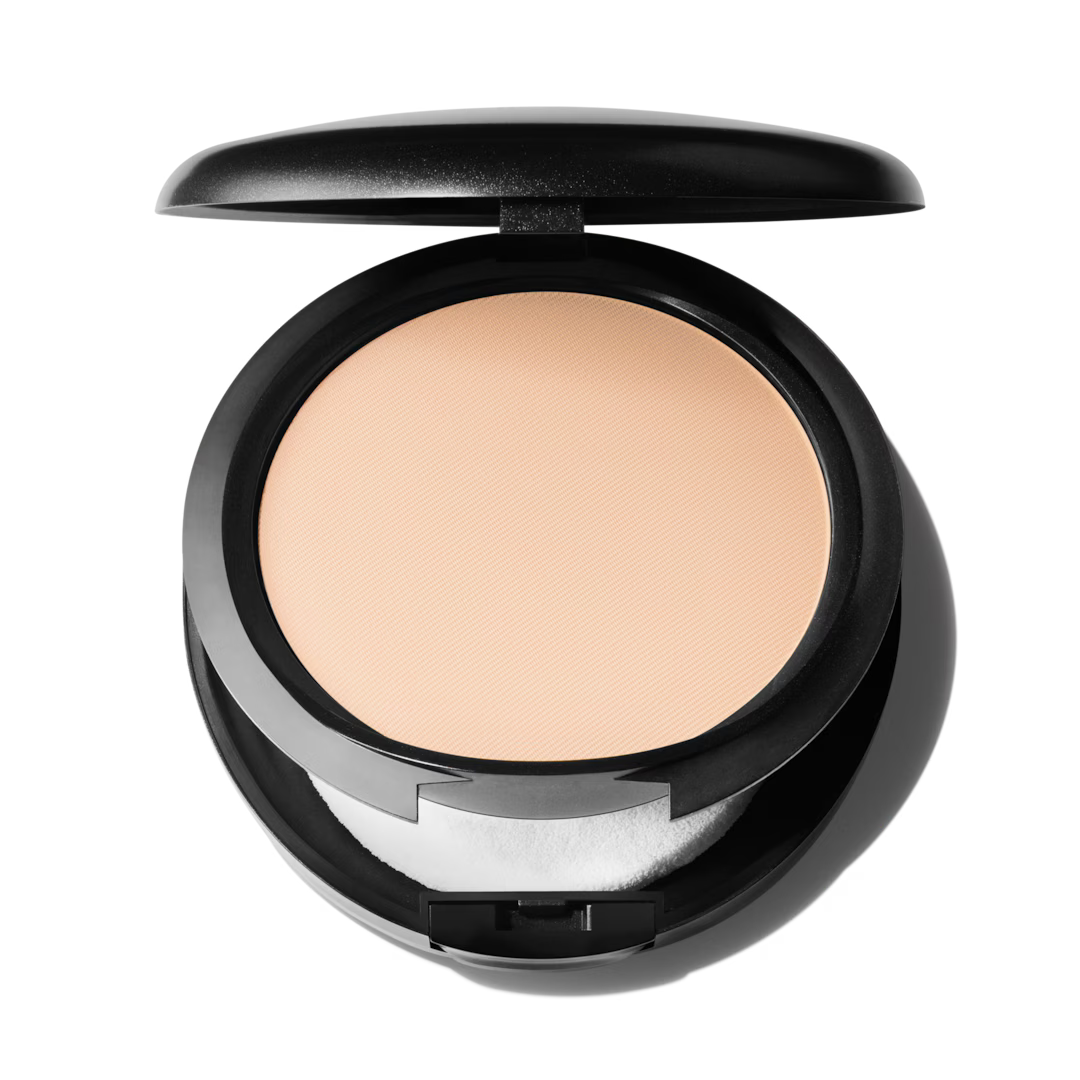 MAC Studio Fix Powder Plus Foundation NC15 15g