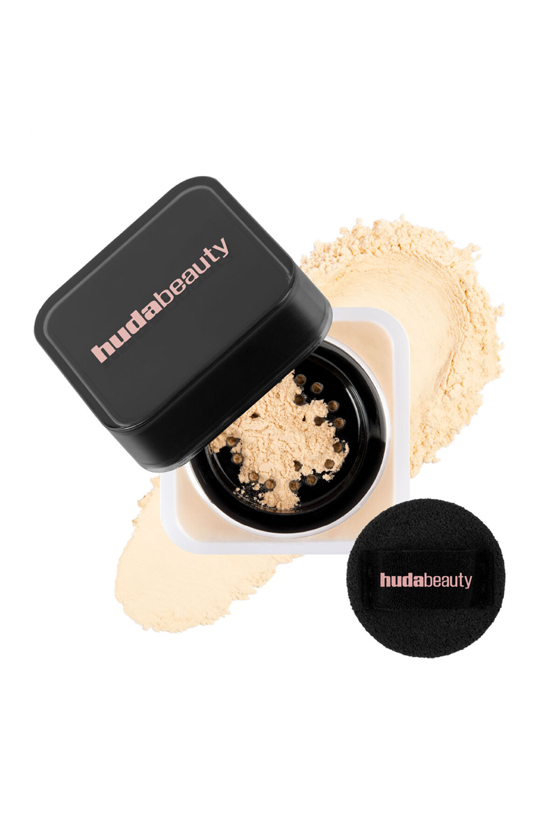 Original Huda Beauty Easy Bake Loose Baking & Setting Powder Banana Bread 20G Available At Beauty Pouch. Cod Across Pakistan.