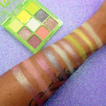 W7 - Vivid Pressed pigments palette - Glowin' Green