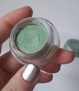 Maybelline Dream Mousse Eyecolor Green