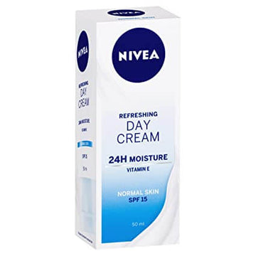 Nivea Refreshing Light Moisturizing Day Cream SPF 15 - 50ml
