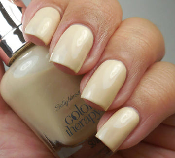 Sally Hansen Color Therapy Nail Polish 522 Diffused Light