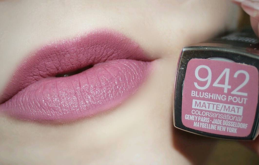 Maybelline Color Sensational Matte Lipstick 942 Blushing Pout
