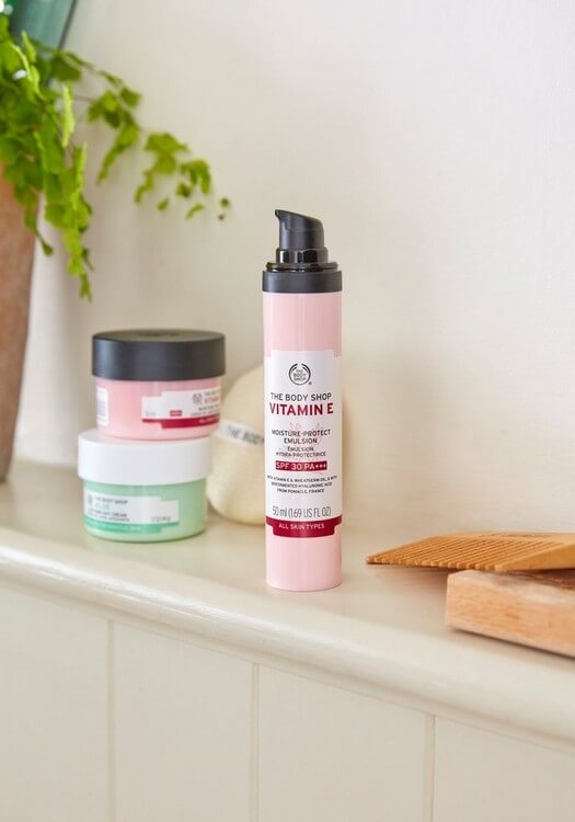 The Body Shop Vitamin-E Moisture Protect Emulsion SPF 30 PA+++