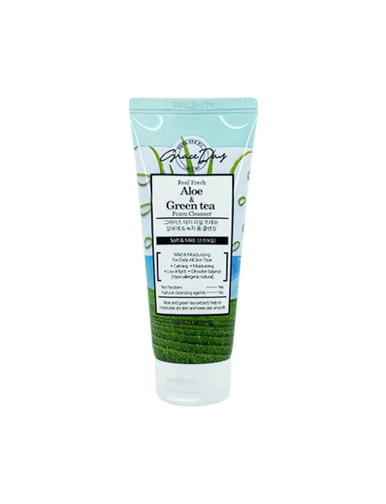 Grace Day Real Fresh Aloe and Green Tea Foam Cleansing  100ml